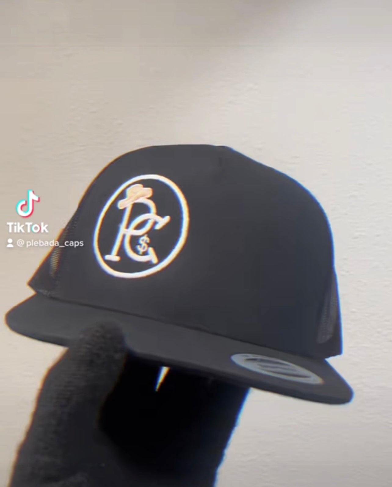 Plebada Cap